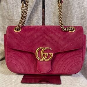 Authentic Large Gucci GG Marmont limited edition in Pink Velvet with COA